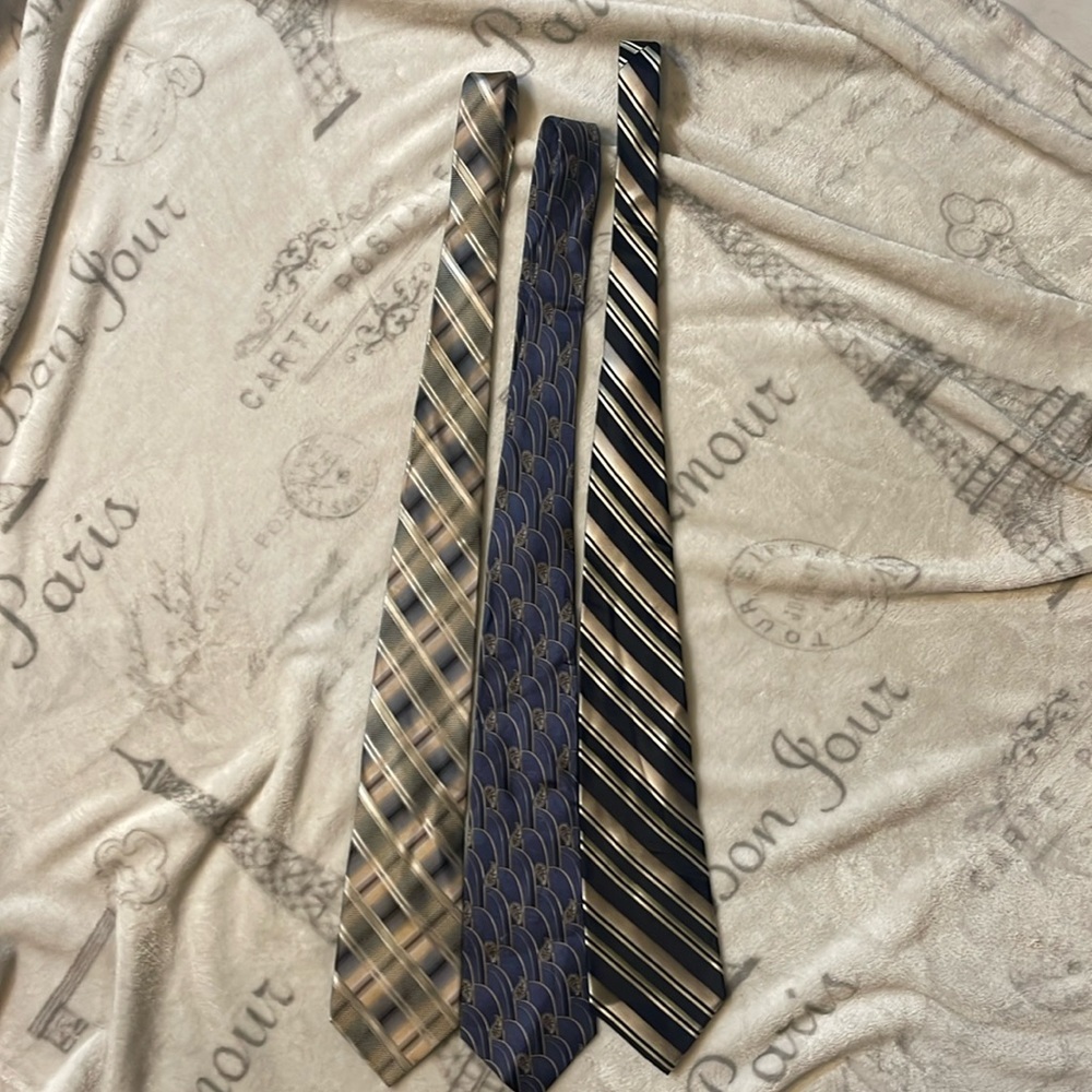 3 men’s ties